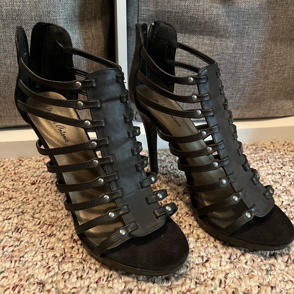 Michael Antonio heels size 8.5